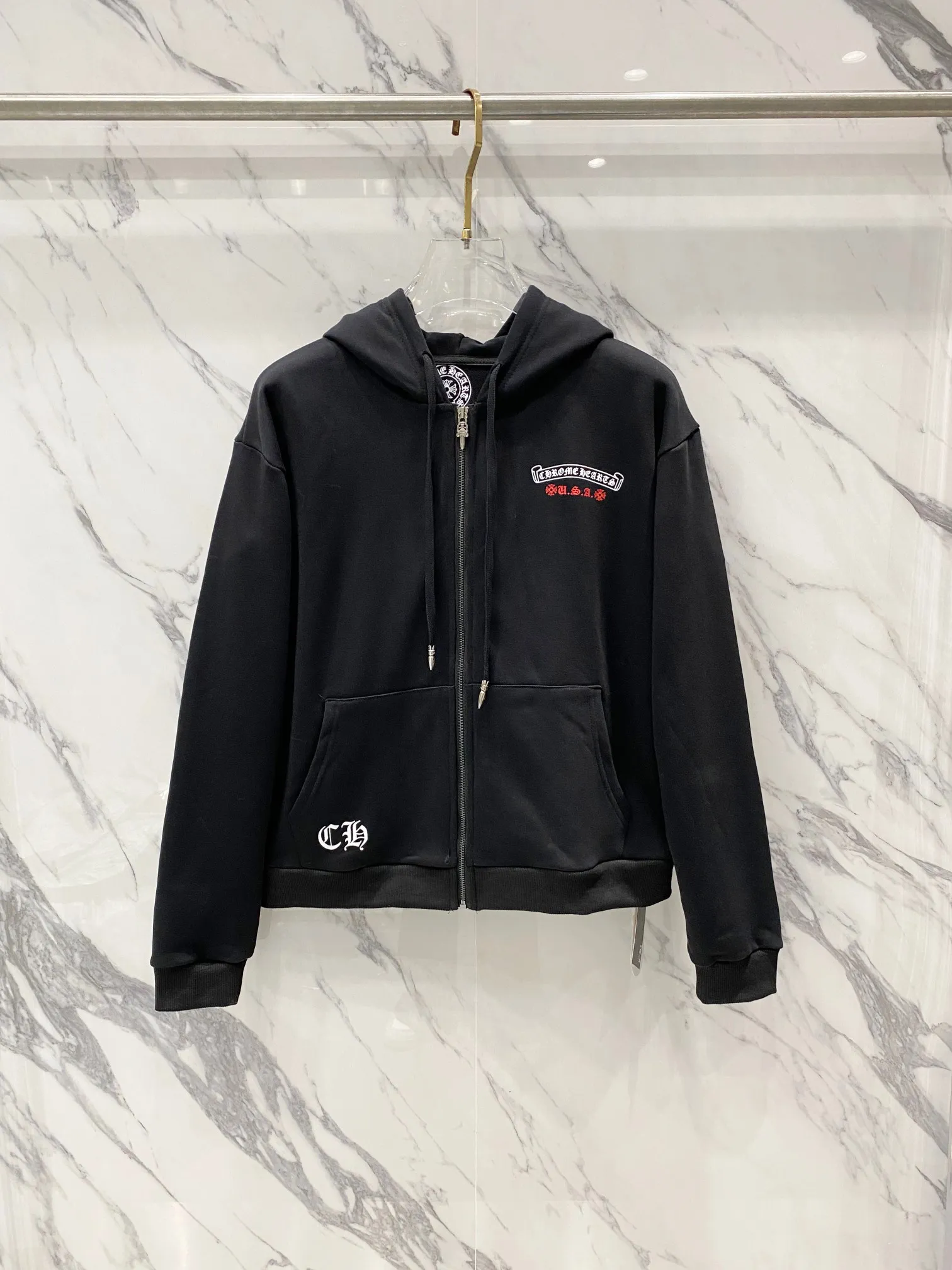 P290 Chrome Hearts 25ss horseshoe Sanskrit flag foam printed zipper hooded sweatshirt jacket. Fabric high-definition super heavyweight pure cotton fabric. Customized hardware. Thread. Accessories. Matching version. Same style for men and women. -Color: Black -Size: S M L XL